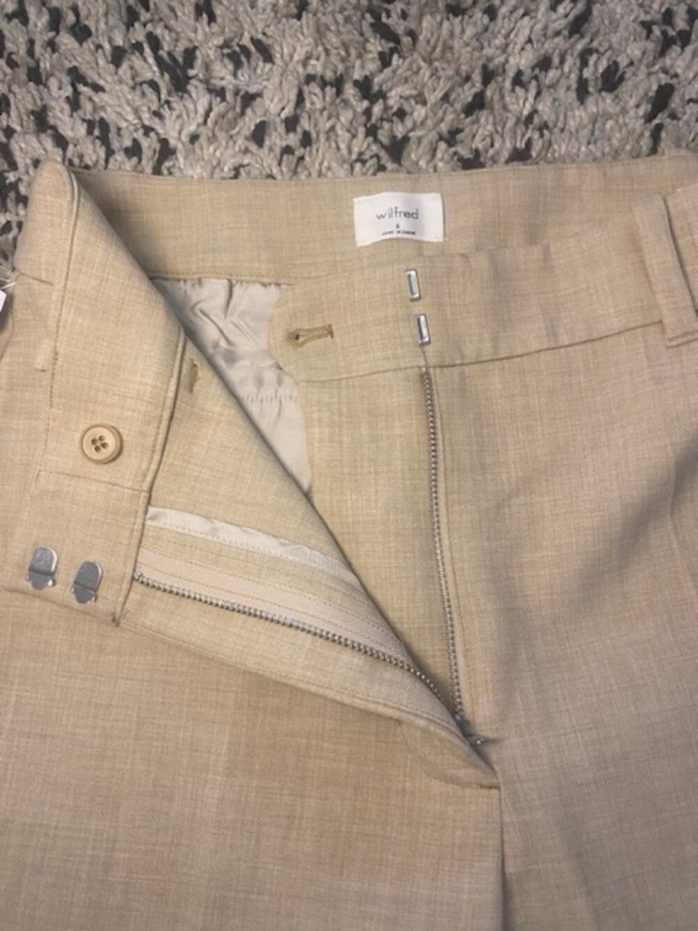 Wilfred Aritzia Vivace Beige/ Tan Pants Size 6 NWT - Picture 7 of 16